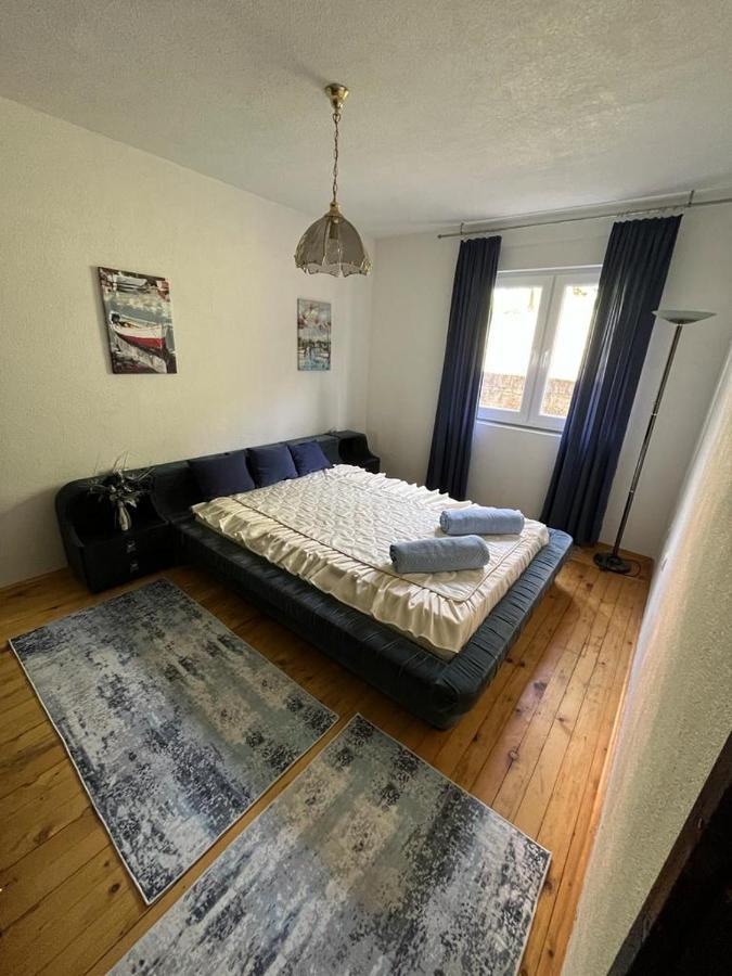 Apartman View